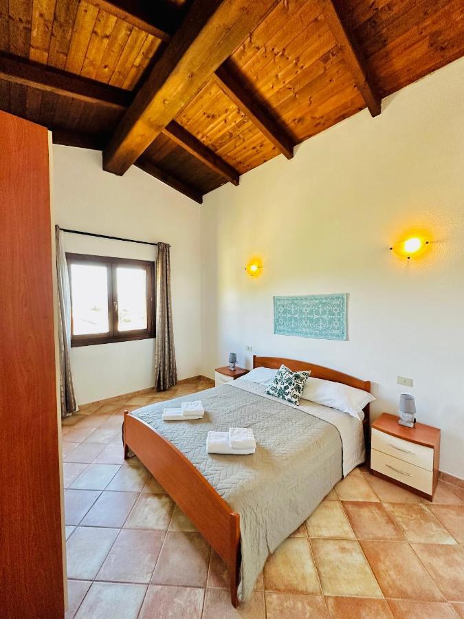 Villa Antonella Apartments Όλμπια Εξωτερικό φωτογραφία